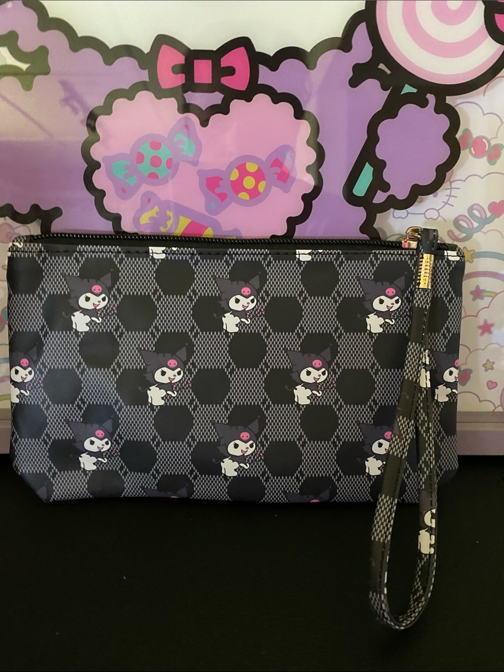 NWT Kuromi Patterned Wristlet Pouch 💜🖤